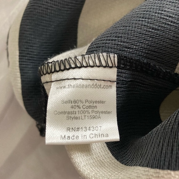 Line & Dot black and white striped, boxy, square neck blouse. Size M - Picture 4 of 5